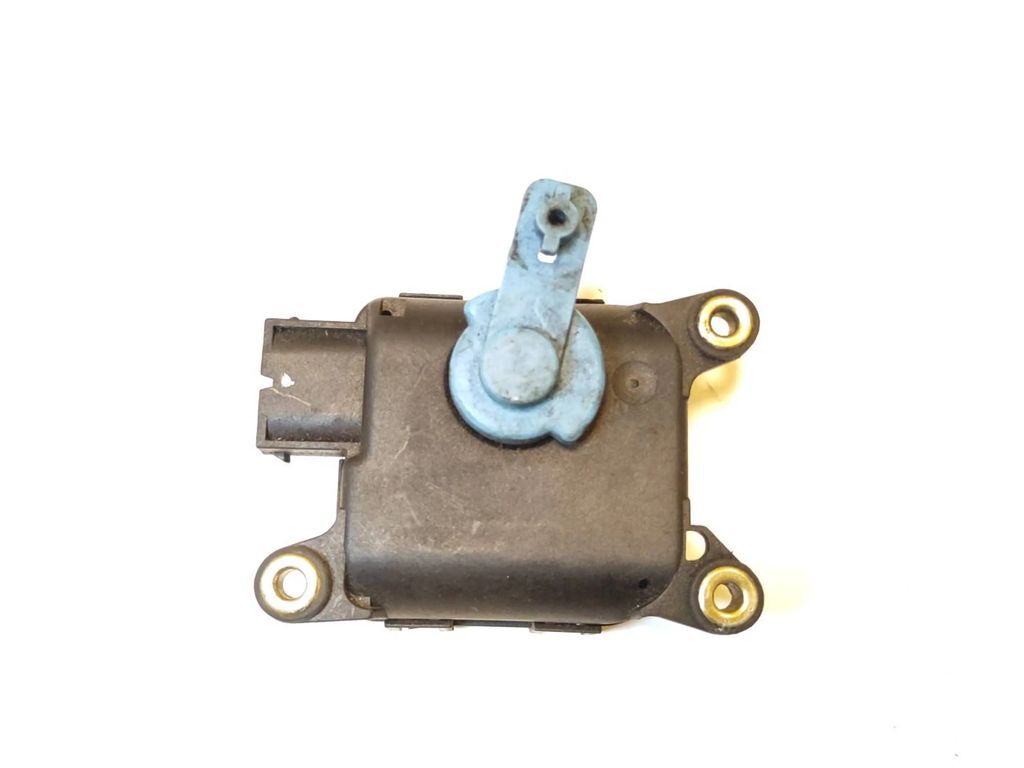 Audi A4 S4 B5 8D 1998 Air heater flap actuator motor 8D2820511E 
