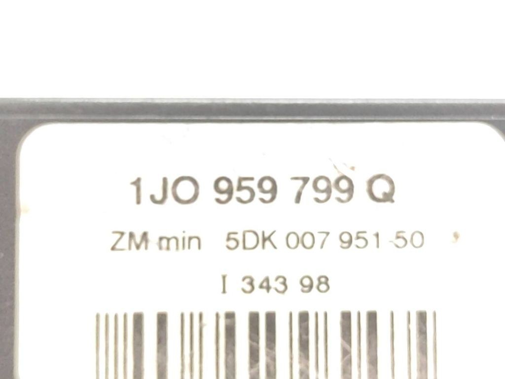 Volkswagen Golf IV 1J1 2001 Comfort convenience body module 1J0959799Q 