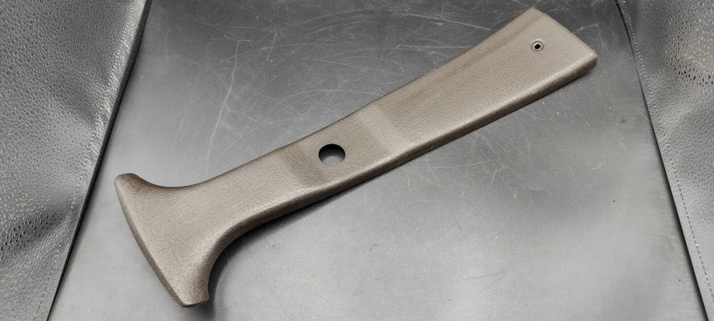 Volkswagen VW Golf Jetta Mk2 1988 Right Side B Pillar Trim 193867282