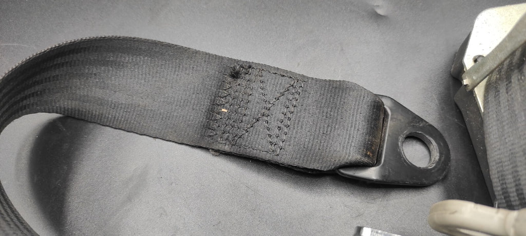 Alfa Romeo 156 2.4JTD 110kW 2003 Rear Right Seat Safety Seatbelt E2049059