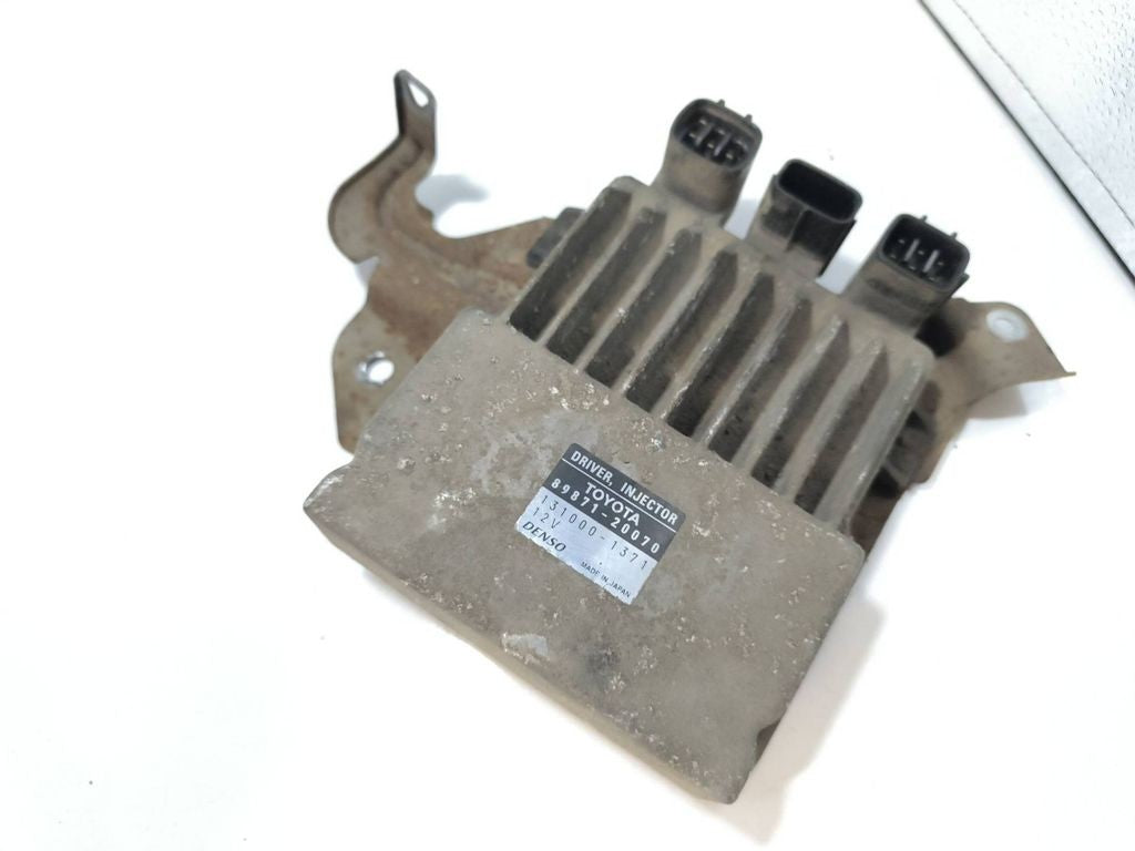 Toyota Avensis T250 2006 Diesel Fuel injection control unit module 8987120070