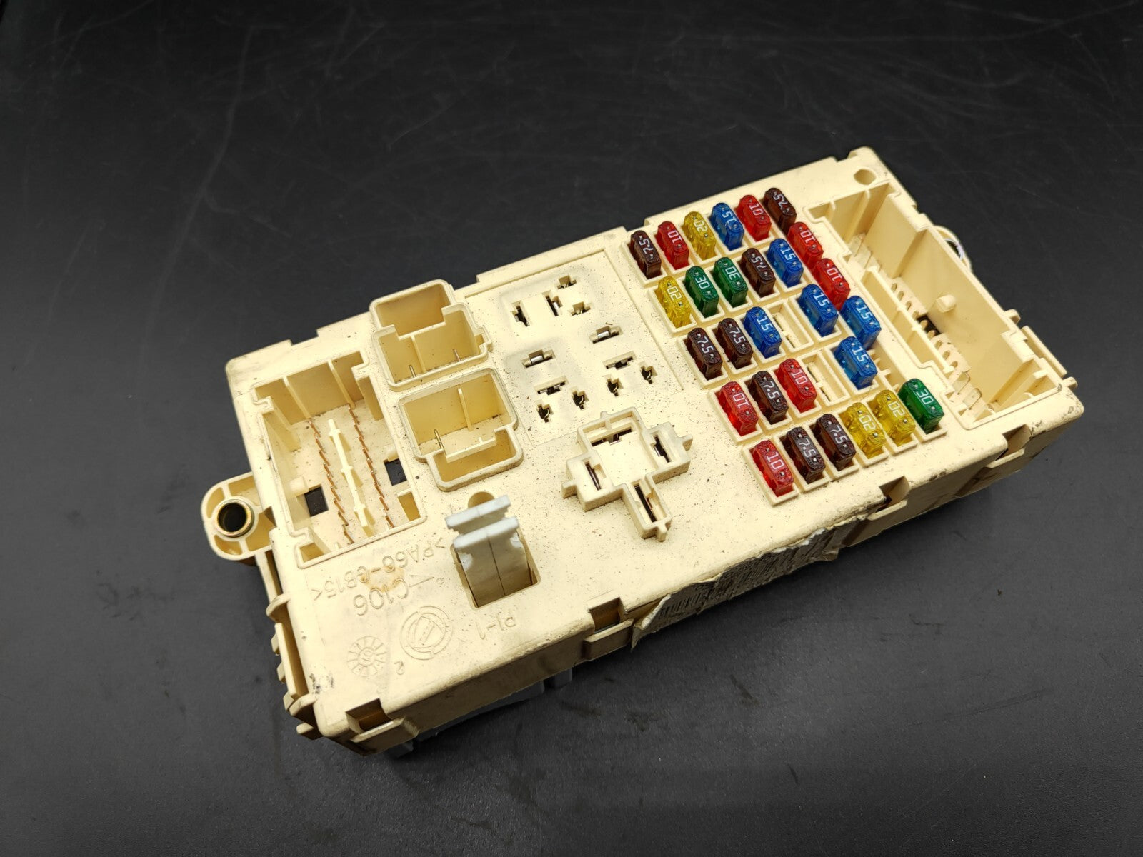 Alfa Romeo 147 8V 2003 Fuse Box Control Unit Module 46558758 467463750