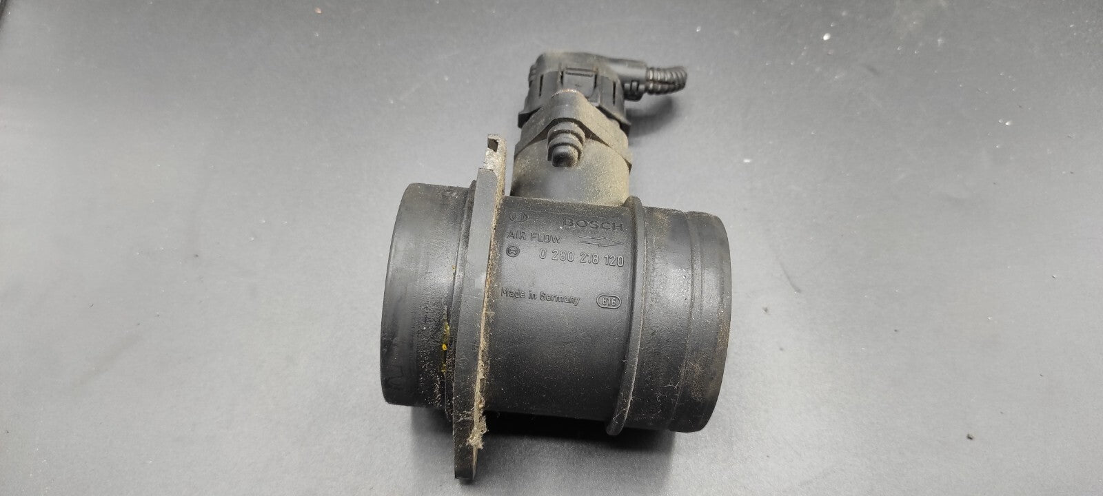 Alfa Romeo GT 1.9JTD 110kW 2005 Diesel Engine Mass Air Flow Sensor  0280218120