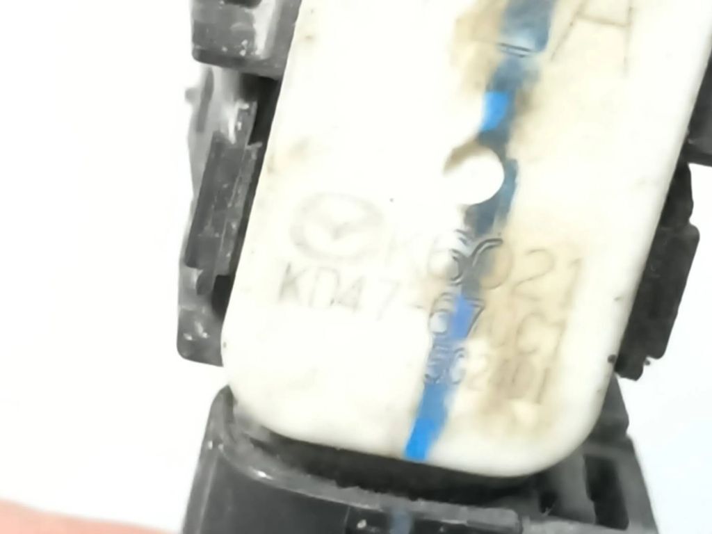 Mazda 3 BM III Hatchback 2014 Rear Parking PDC sensor wiring KD4767UC1 