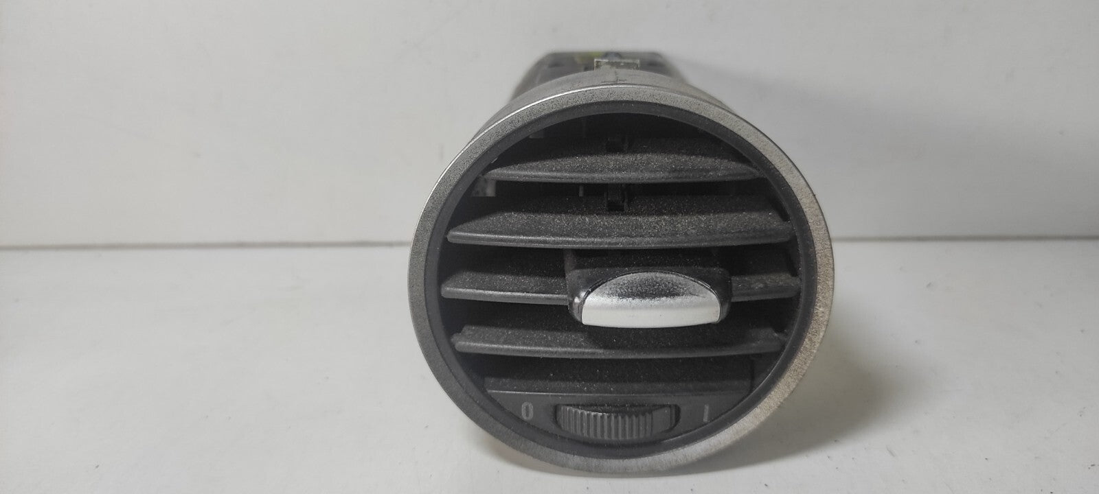 Alfa Romeo 159 1.9JTDm 88kW Diesel 2007 LHD Front Side Dash Panel Air Vent