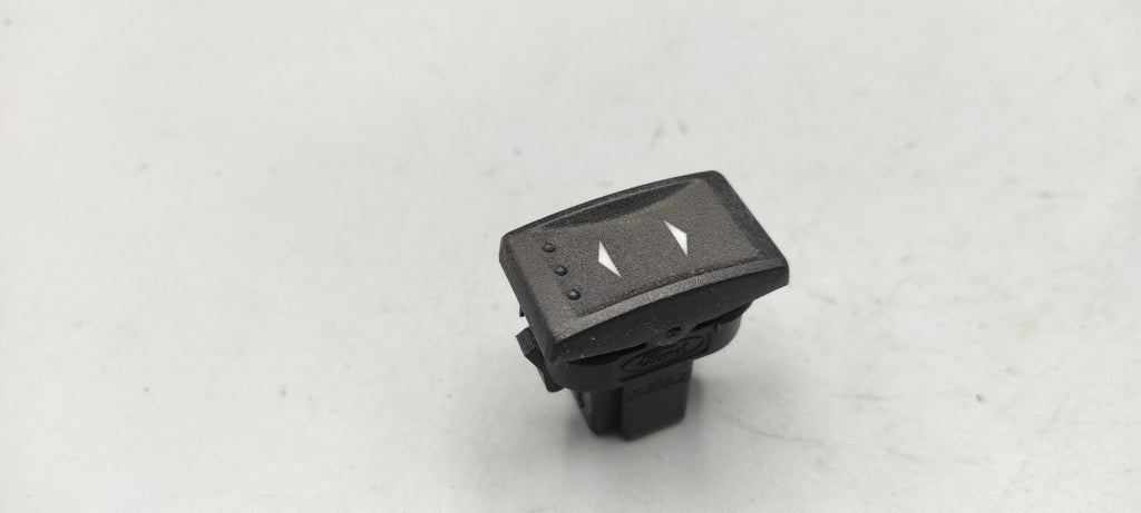 Ford Mondeo MK3 2.5 V6 125kW 2005 Electric Power Window Switch 1S7T14529AB