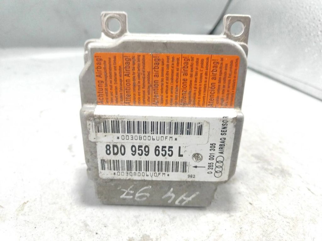 Audi A4 S4 B5 8D 1995 Safety ECU Control unit module 8D0959655L 