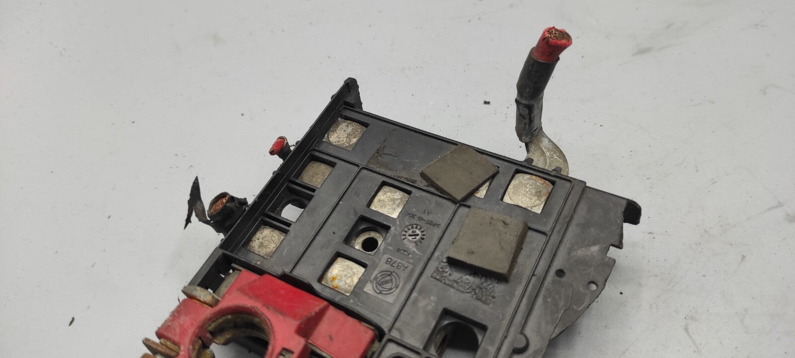 Alfa Romeo 147 1.9JTD 110kW Diesel 2005 Positive Battery Wiring Therminal Cap