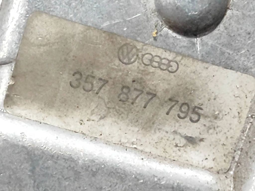 Volkswagen PASSAT B4 1995 Sunroof electric motor actuator 357877795 