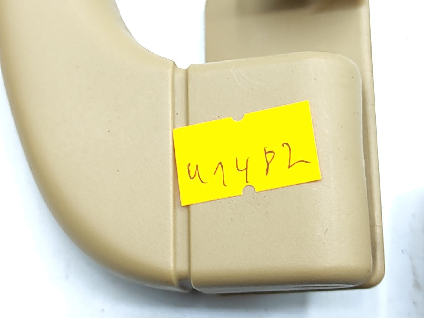 BMW 5 Series E61 530D 170kW 2006 Roof Grab Handle Set 7033662