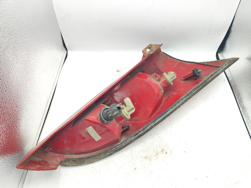 Ford Focus MK1 Hatchback 2001 LHD Rear Left Side Taillight Lamp Light 1M5113405A