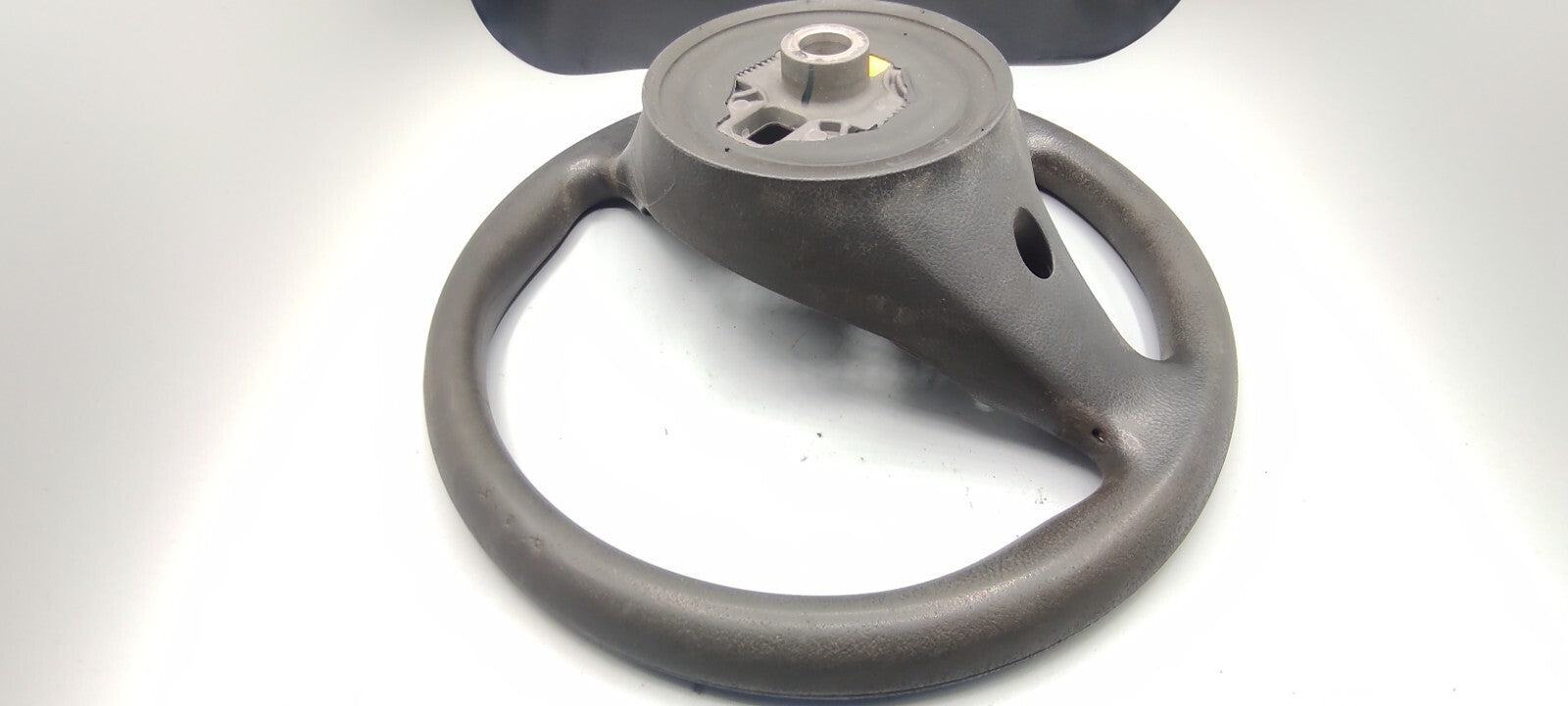 Alfa Romeo 156 SW 2.4JTD 110kW Diesel 2002  Steering Wheel