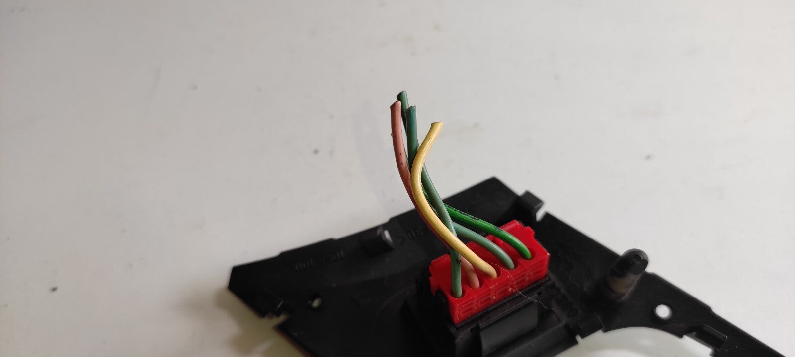 Peugeot 607 3.0i V6 2001 LHD Front Right Electric Window Switch 9635733380