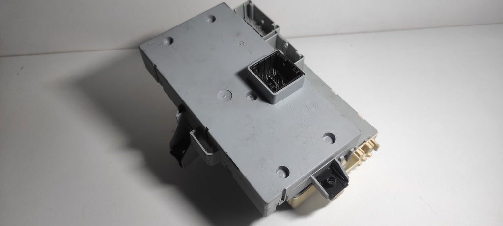 Alfa Romeo GT 1.9JTD 110kW 2004 Diesel Engine Fuse Box Module 60684628