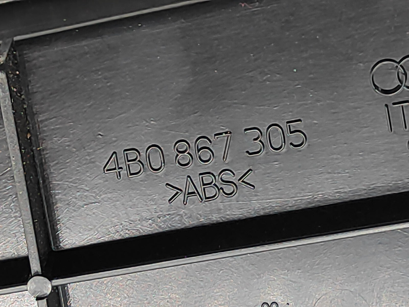 Audi A6 C5 2.5TDI 2001 Rear Left Door Panel Storage 4B0867305