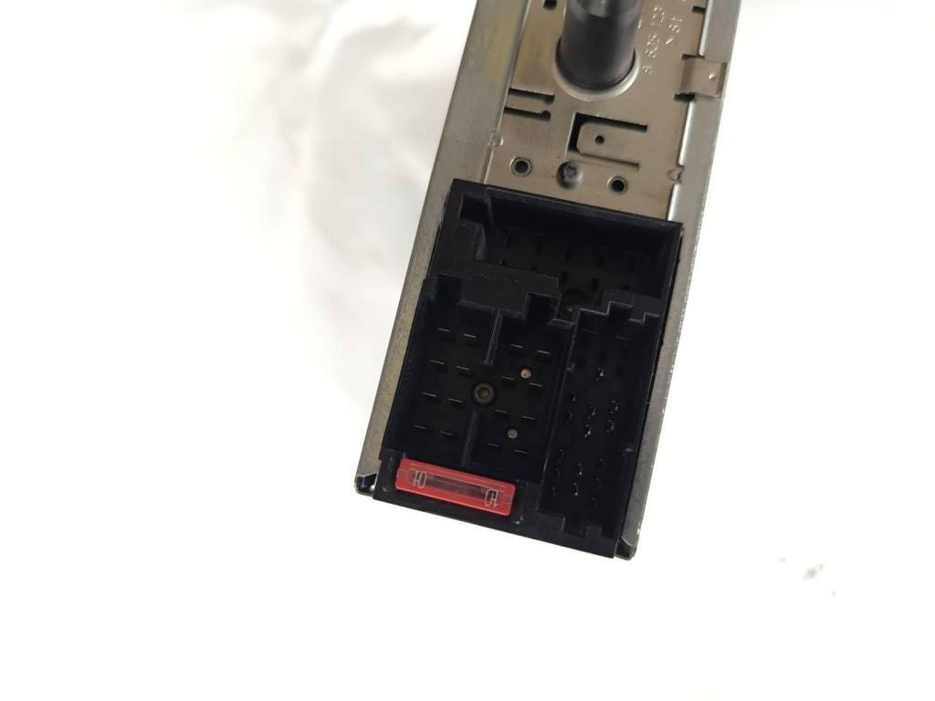 Alfa Romeo 156 Facelift 2005 Radio CD player head unit 7640378316 / With Code