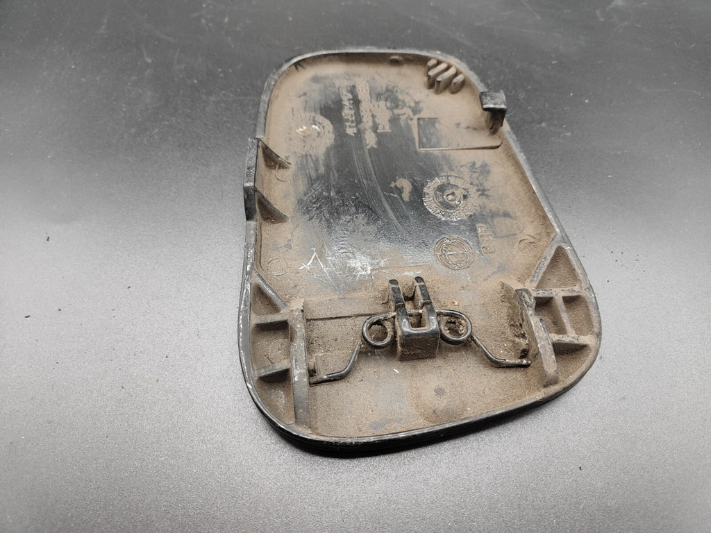 Alfa Romeo 145 1999 Fuel Flap Cap Cover 46559417  Black