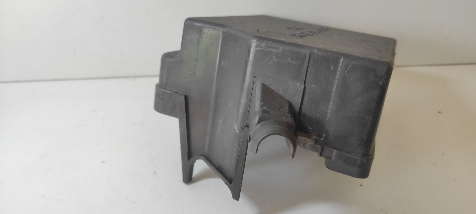 Alfa Romeo 147 1.9JTD 85kW 2003 Diesel Engine Bay Fuse Box Relay Cover Cap
