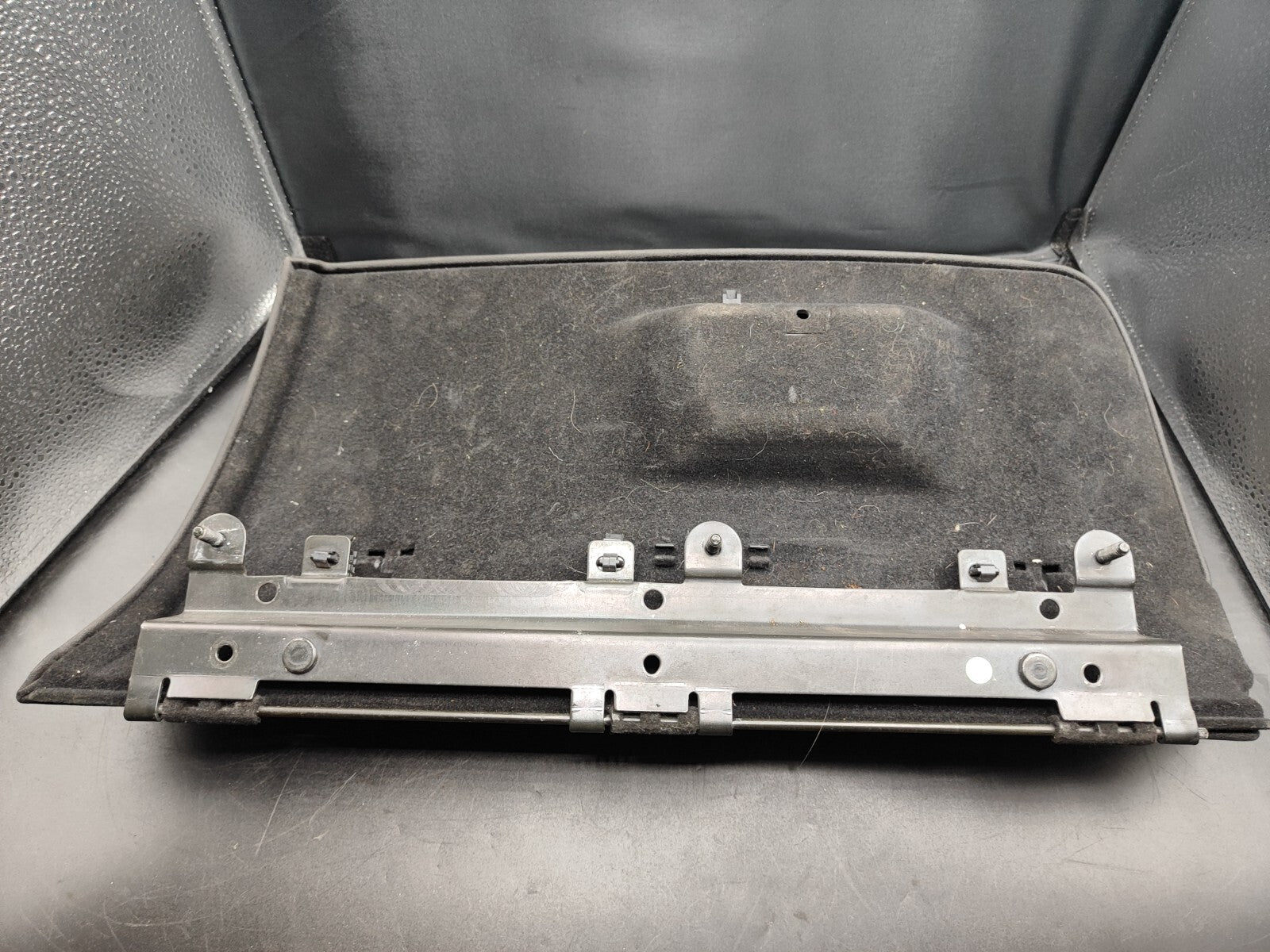 Alfa Romeo 147 1.6 TS 88kW Petrol 2006 LHD Front Right Dashboard Glovebox