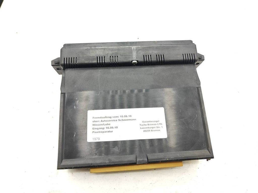 Audi A3 S3 8L 1999 AC Climate control unit module 