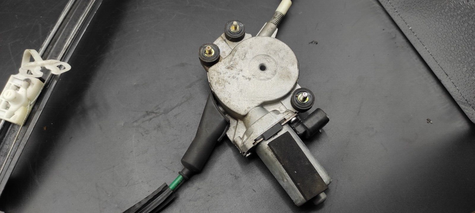 Alfa Romeo 147 1.9JTDm 110kW 2008 Front Right Power Window 46751870