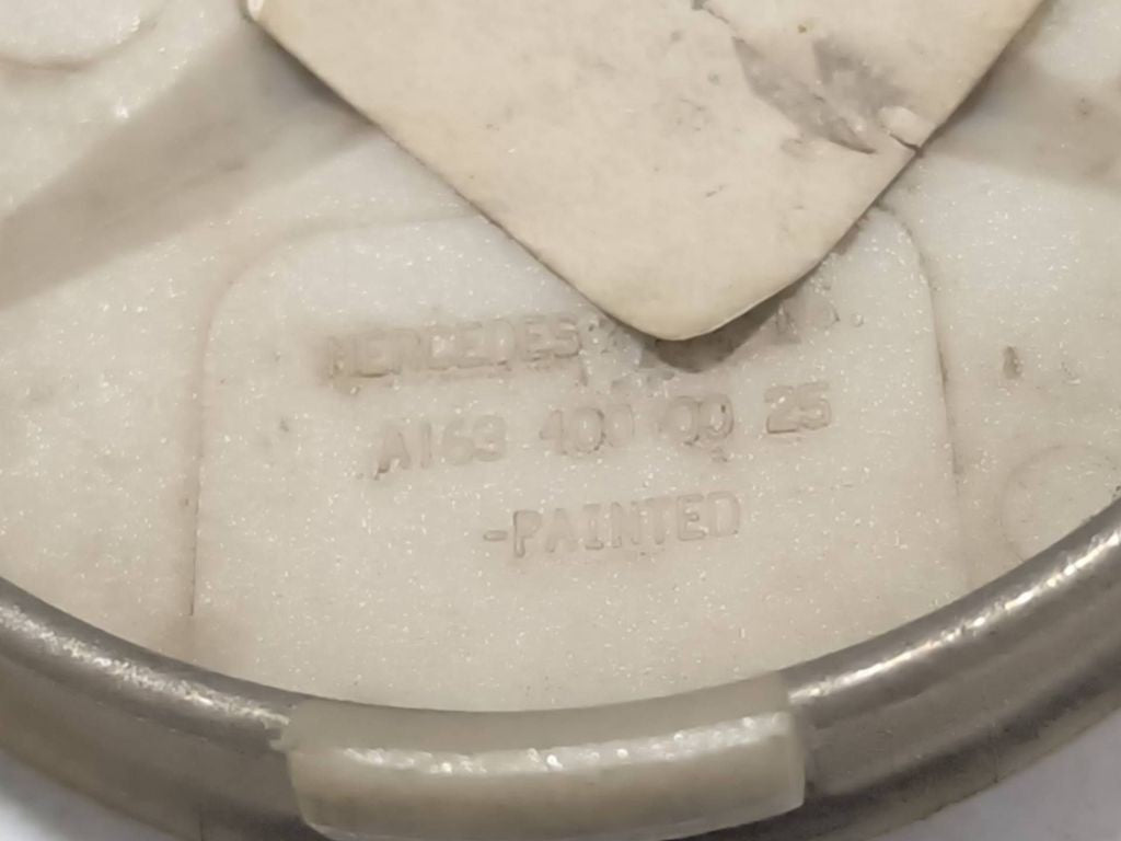 Mercedes-Benz ML W163 2000 Original wheel cap cover A1634000025 