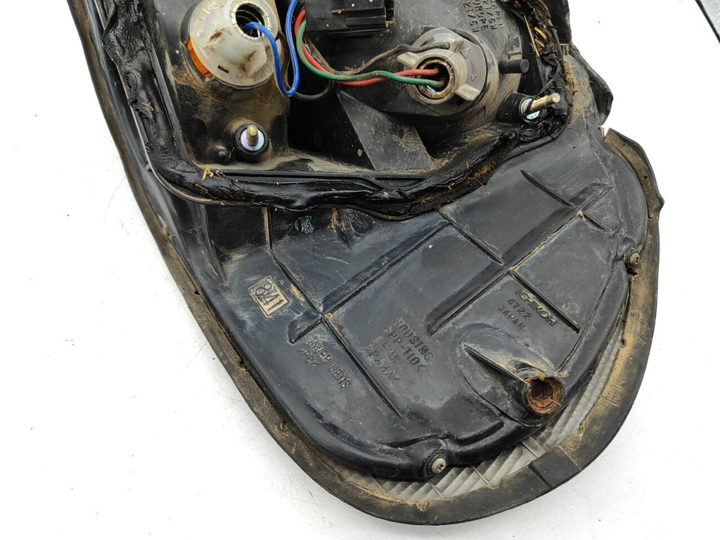 Subaru Legacy BG Combi 1997 LHD Rear Left Side Taillight Light 4722B