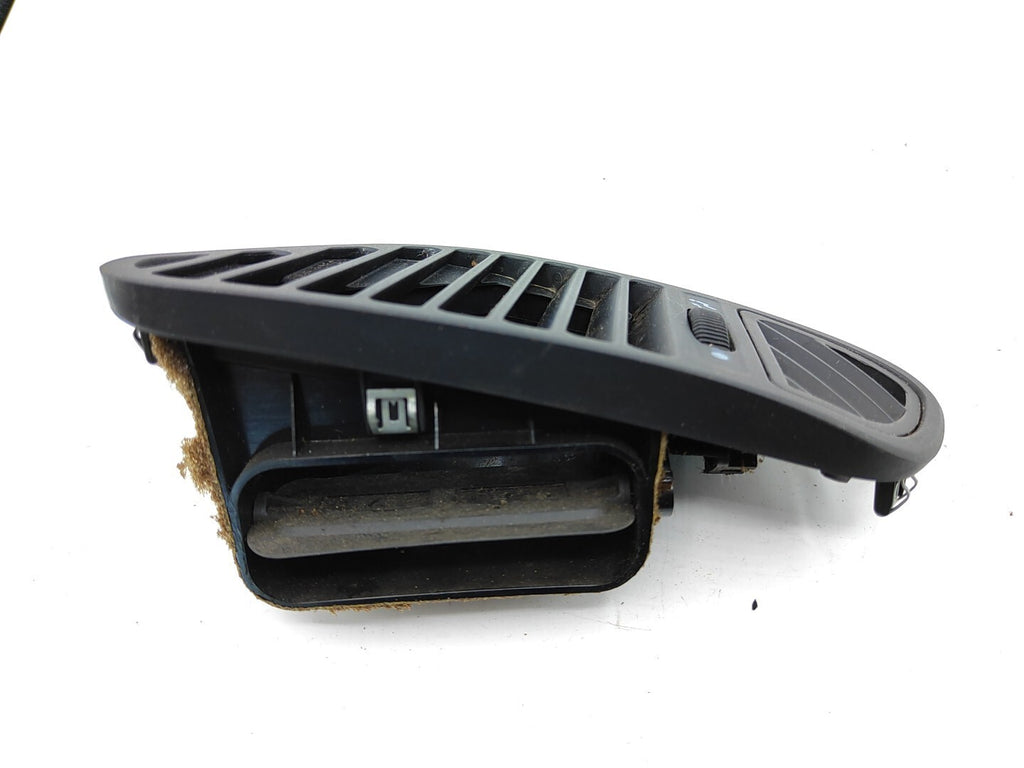Alfa Romeo 156 1.9JTD 8V 2004 LHD Front Right Dash Panel Air Vent Grill