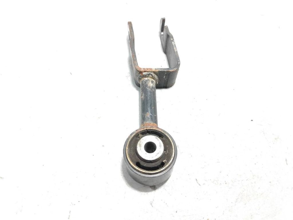 Alfa Romeo 155 1.8i 103kW 1994 Petrol Engine mount bracket 