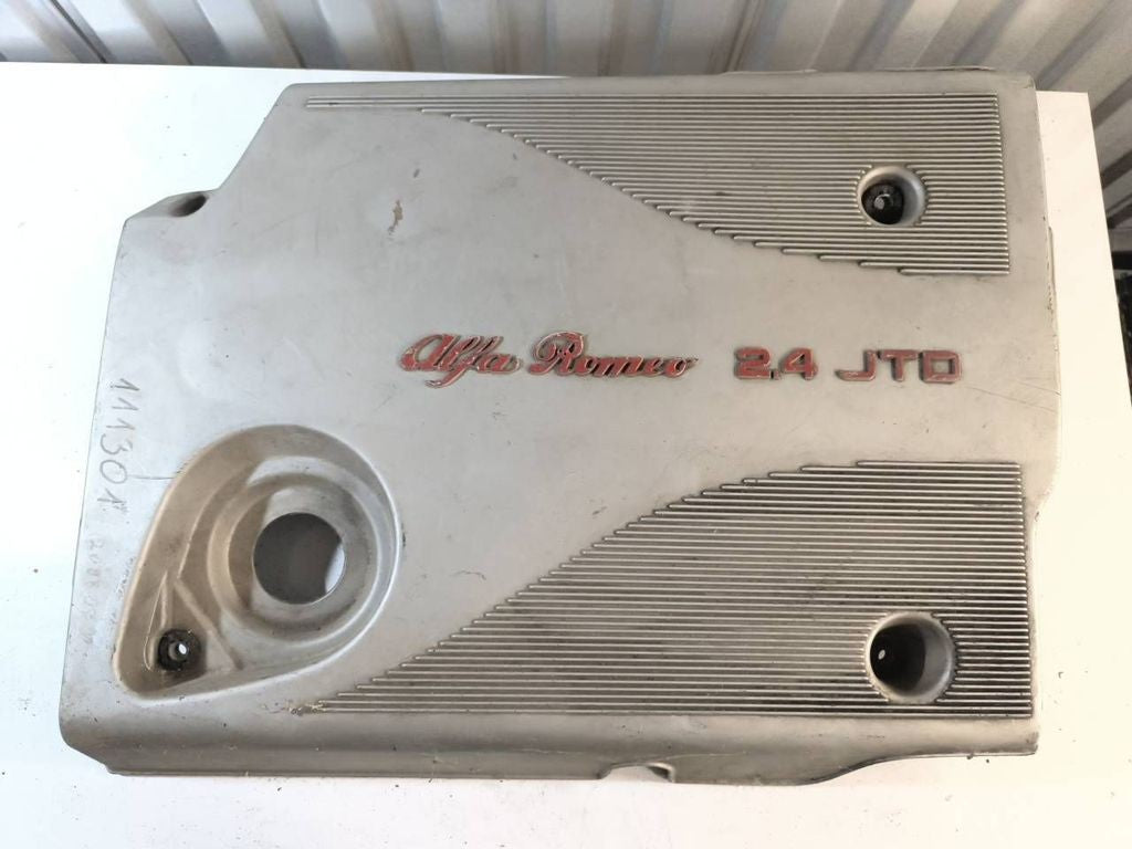 Alfa Romeo 166 2.4JTD 2001 Diesel Top engine cover trim 