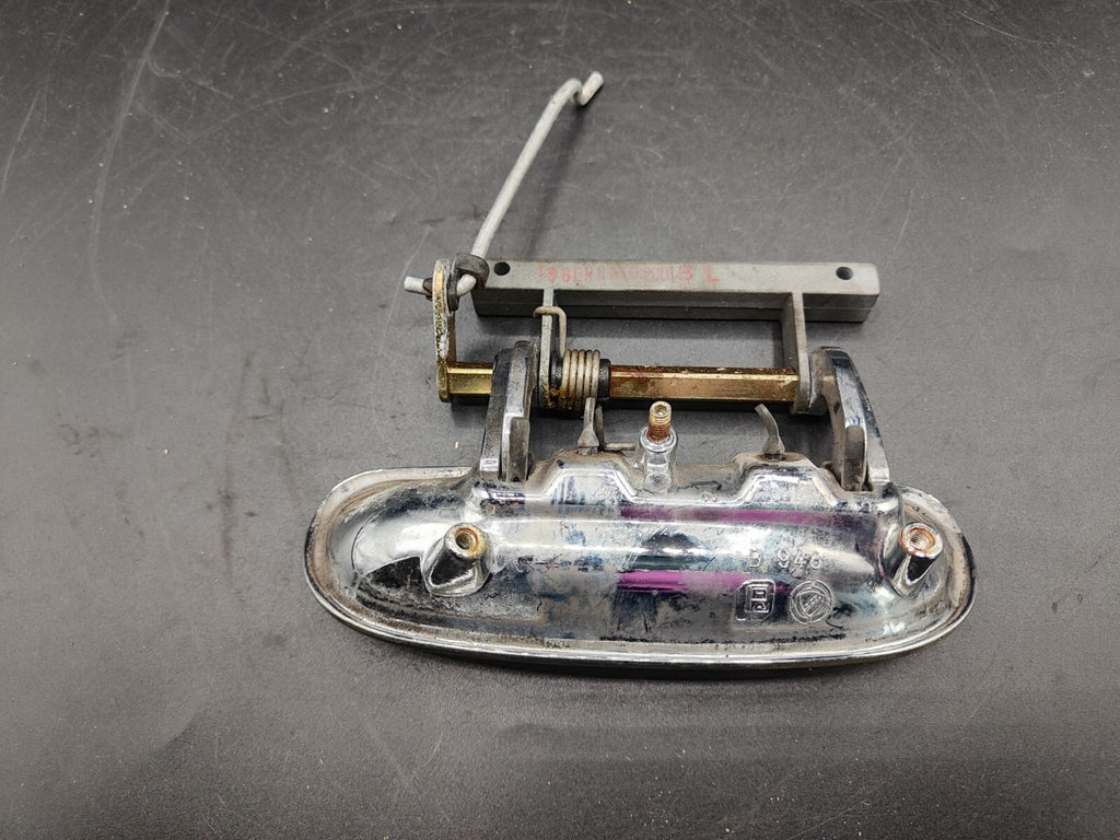 Alfa Romeo 166 2.4JTD 110kW 10V 2004 LHD Rear Left Door Chrome Handle