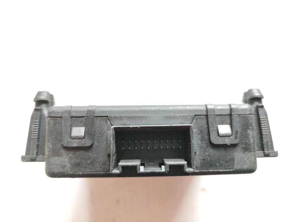 Volkswagen Golf V 2003 Petrol Gateway control module 1K0907530F 