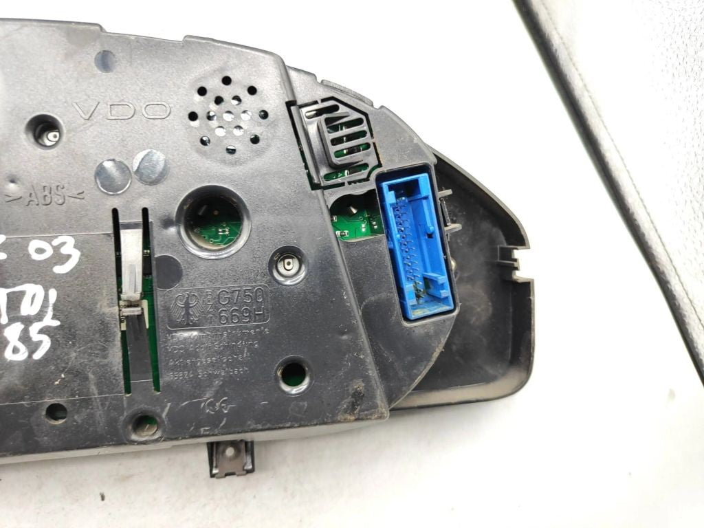 7M5920800E Ford Galaxy 2002 Diesel speedometer instrument cluster 