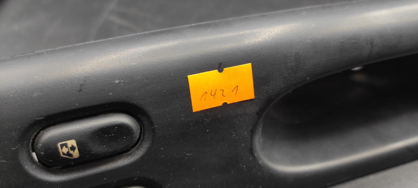 Renault Laguna MK1 1994 LHD Front Left Electric Window Switch 7700875656
