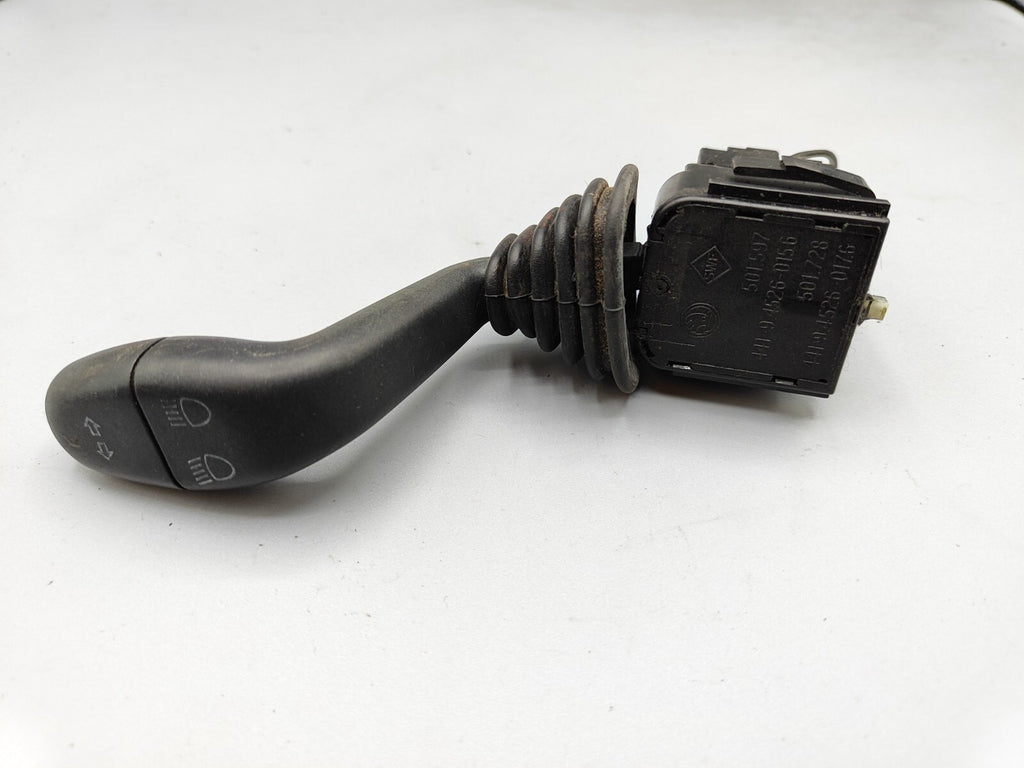 Skoda Felicia 1997 Indicator Turn Light Control Stalk Lever Switch 441945260156