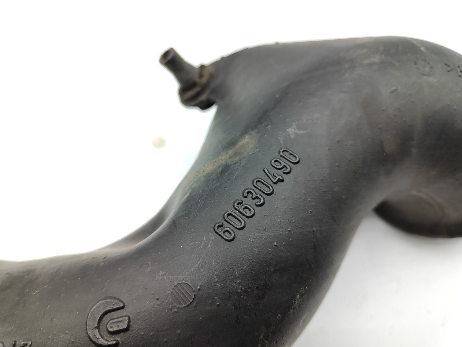 Alfa Romeo 156 1.9JTD 85kW 2003 Engine Air Intake Pipe 60630490