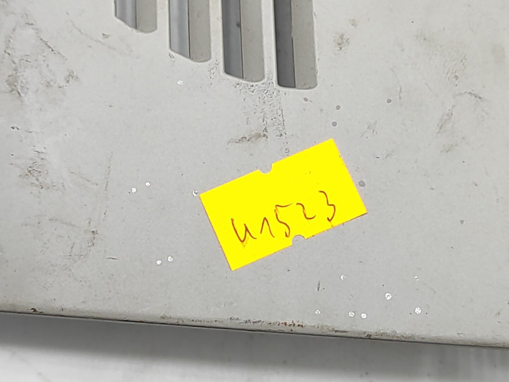 BMW E90 E91 330D 170kW 2006 Interior roof reading dome light 6945200