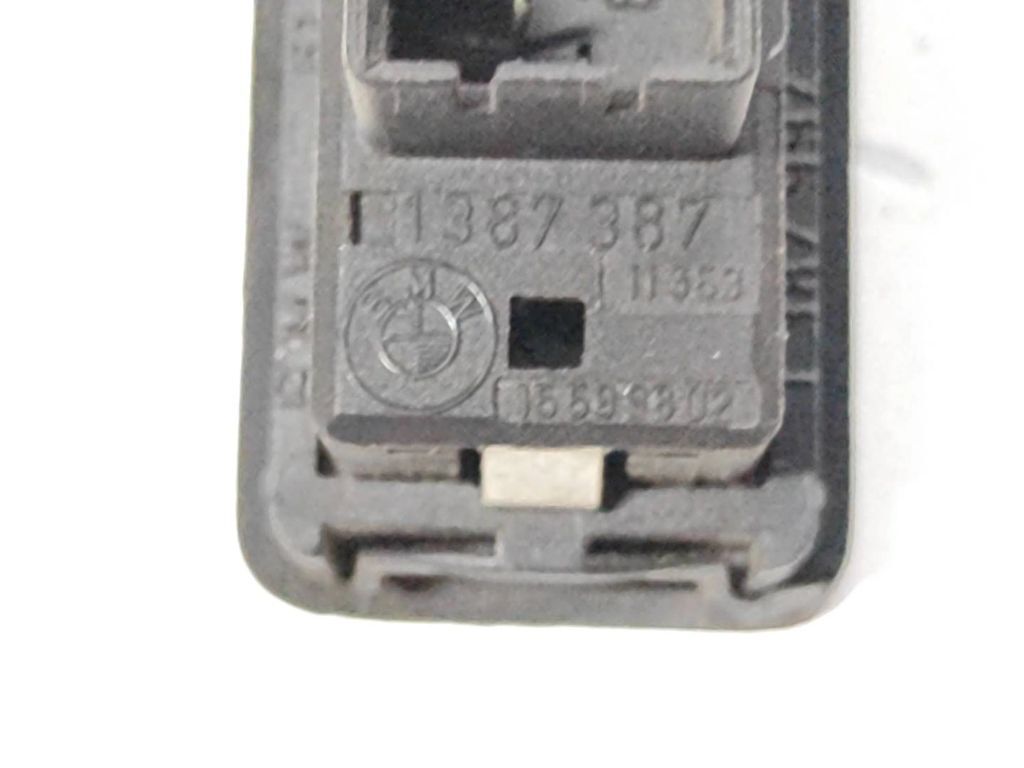BMW 3 E36 1992 Electric window control switch button 1387387 
