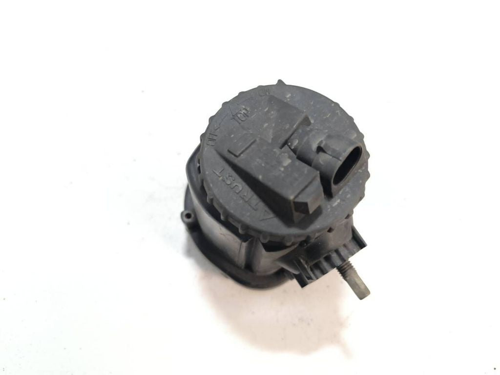 Alfa Romeo 156 JTD 2005 front bumper fog light 370407486 