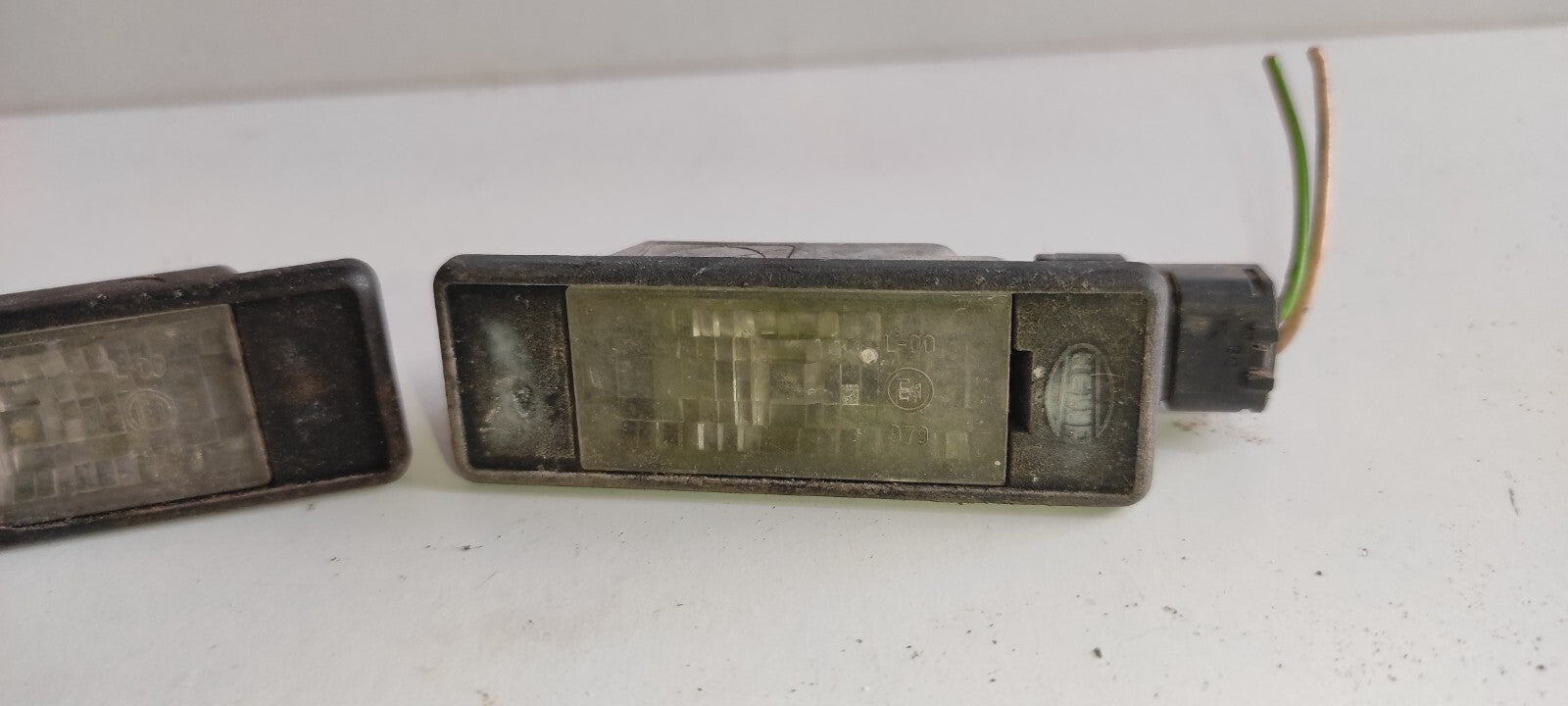 Peugeot 607 3.0i V6 Petrol 2001 Rear Number Plate Light Set 9635678580