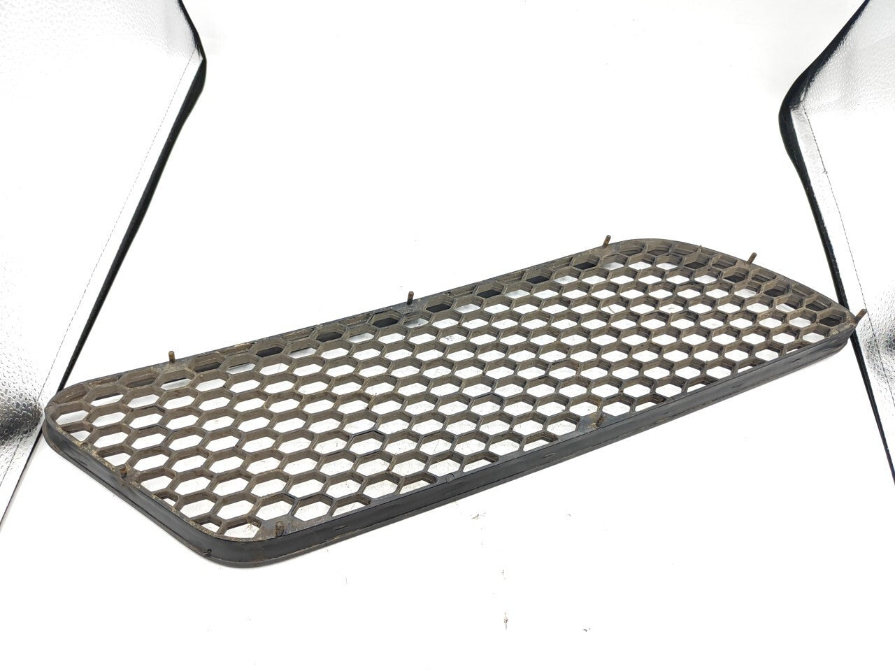 Alfa Romeo 147 Facelift 2007 Front Left Side Bumper Lower Grill