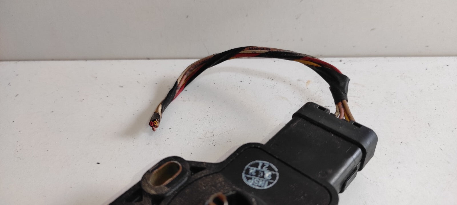 Peugeot 607 3.0i V6 2001 Front Shock Absorber Sensor 9628231680 1943003020