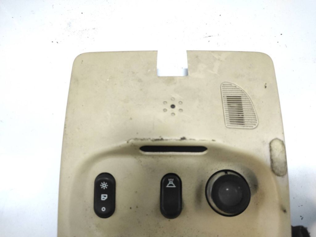 Saab 9-5 2.0T 110kW Petrol 2000 front reading dome seat light 