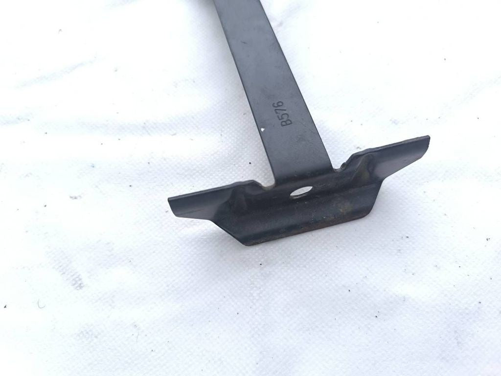 Alfa Romeo 147 1.9JTD 2005 Battery bracket 