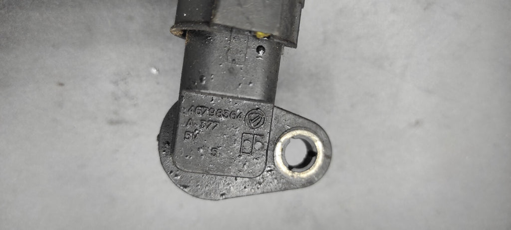 Alfa Romeo GT Diesel JTD 110kW 2004 Camshaft Speed Sensor 46798364