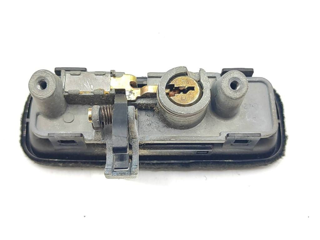 Rover 620 1995 glove box lock / Without key