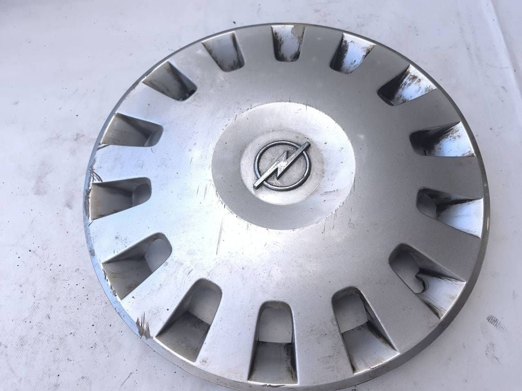 Opel Corsa C 2000 R14 wheel hub cap trim 24443195 