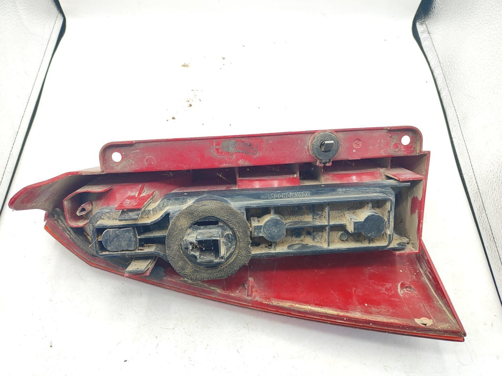 Ford Focus MK1 Combi 2001 LHD Rear Right Side Taillight Lamp Light