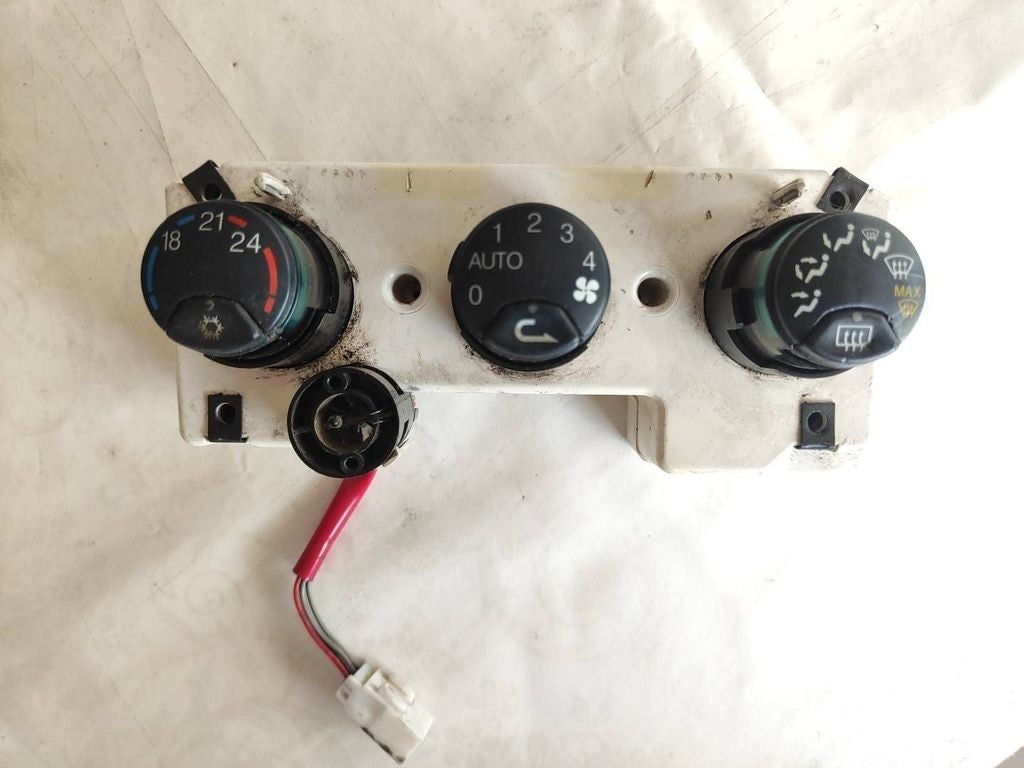 Alfa Romeo 156 1998 Climate control unit module 16238079 FTD16238079