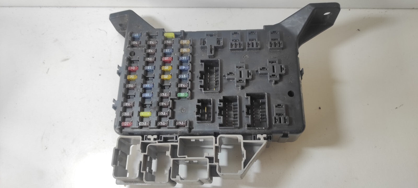 Ford Mondeo MK3 2.0TDCi Diesel 2004 Fuse Box Module Unit 4S7T14A073AA